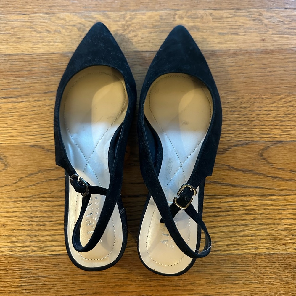 Black Slingback Women's Shoes